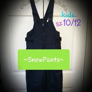 Snow pants